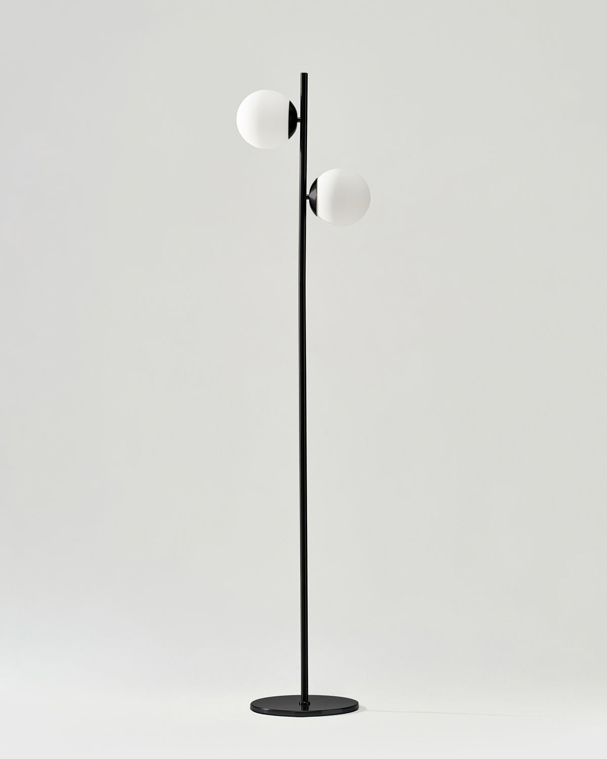 Vloerlamp Met 2 Glazen Bollen LED 165cm Modern Zwart | Restfield