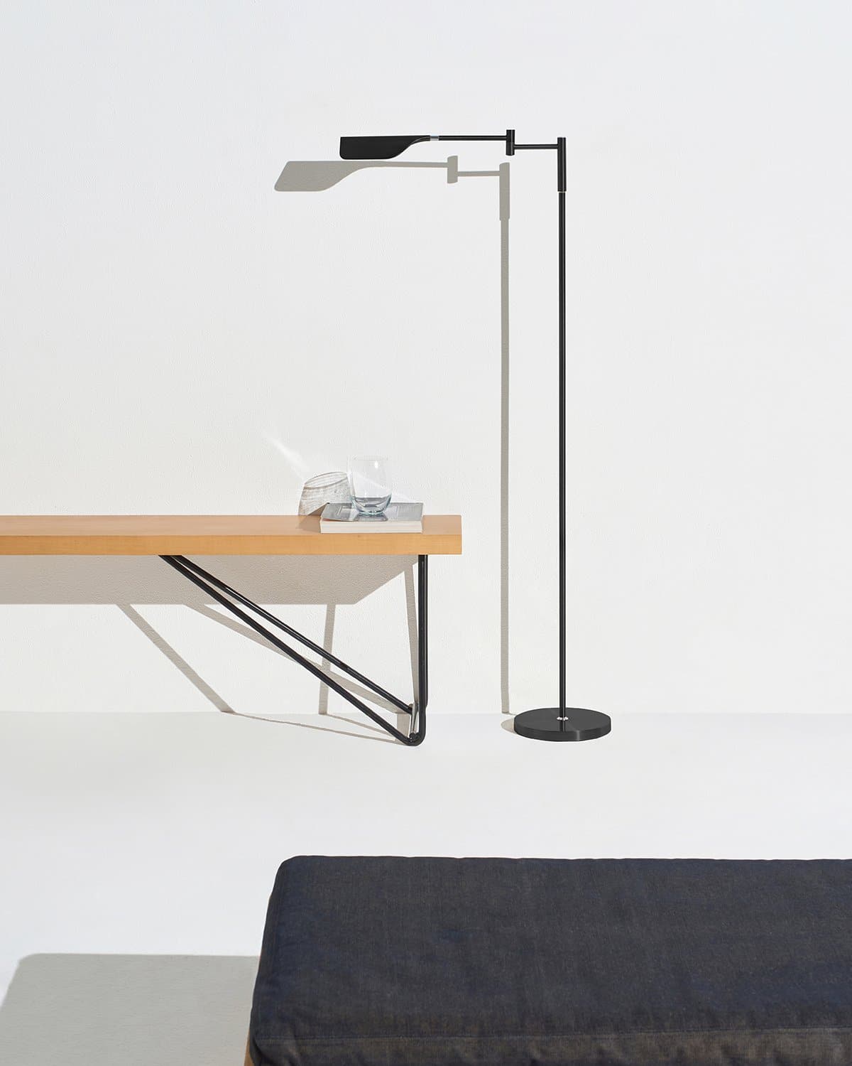 Vloerlamp LED Blad Design Minimalistisch 135cm Dimbaar Metaal | Restfield