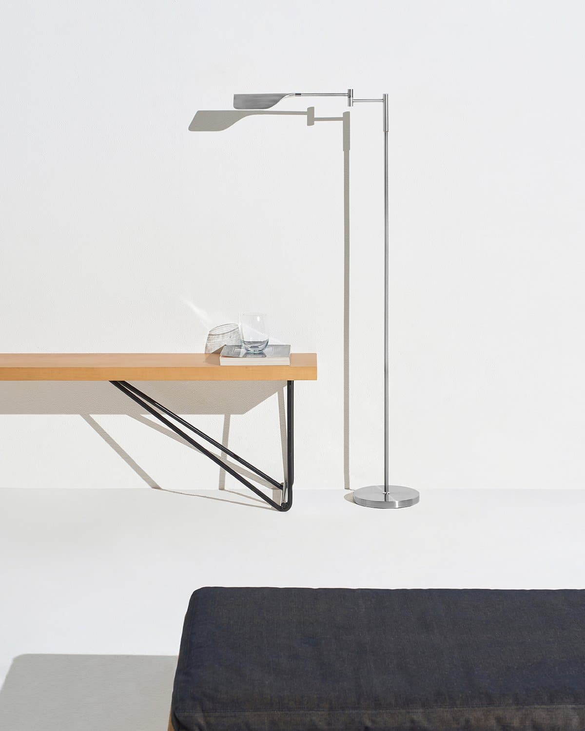 Vloerlamp LED Blad Design Minimalistisch 135cm Dimbaar Metaal | Restfield