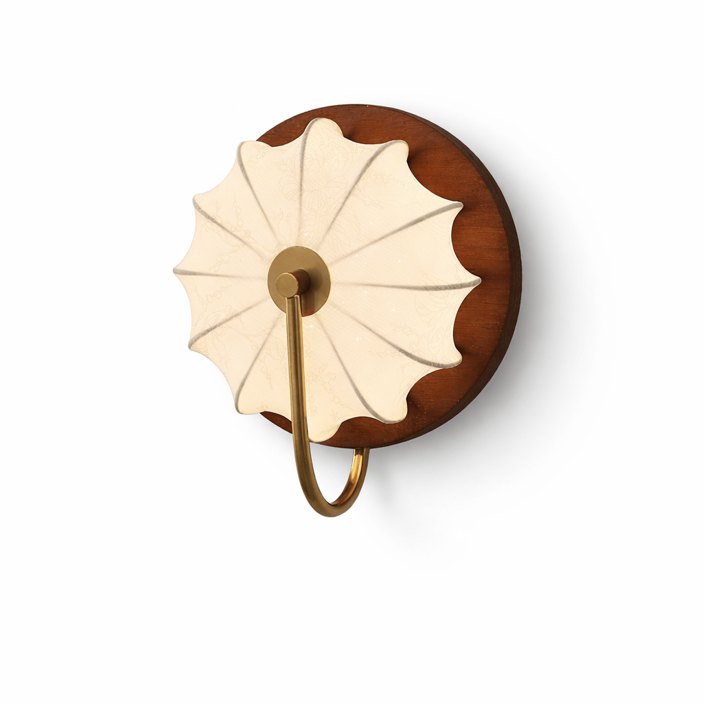 Moderne Bloemvormige Wandlamp Met Geplooide Kap En Geïntegreerde LED Verlichting | Restfield