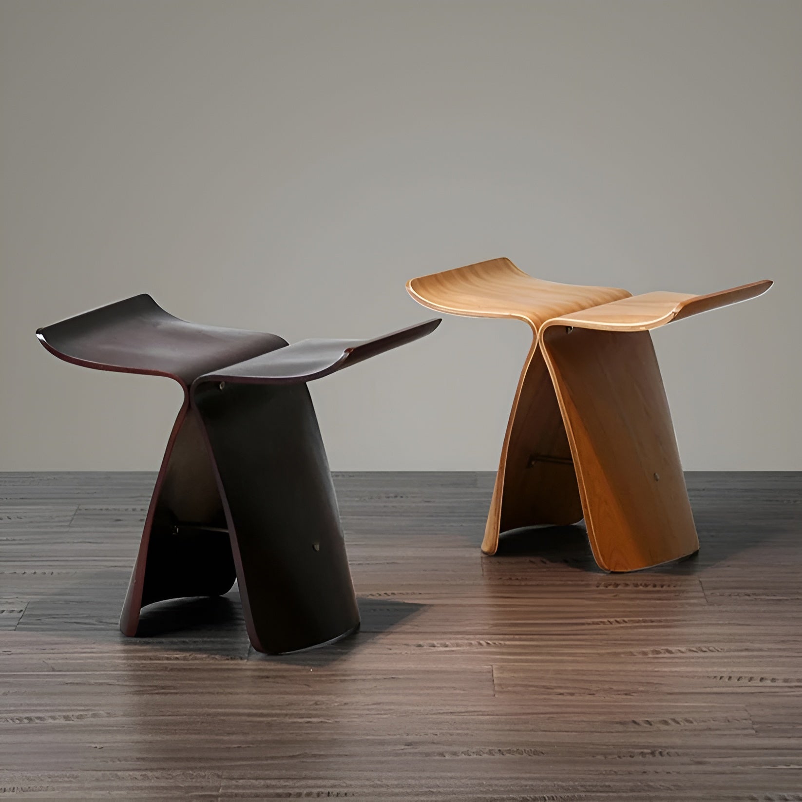 Houten Krukje Massief Hout – Design Bijzettafel & Nachttafeltje | Restfield