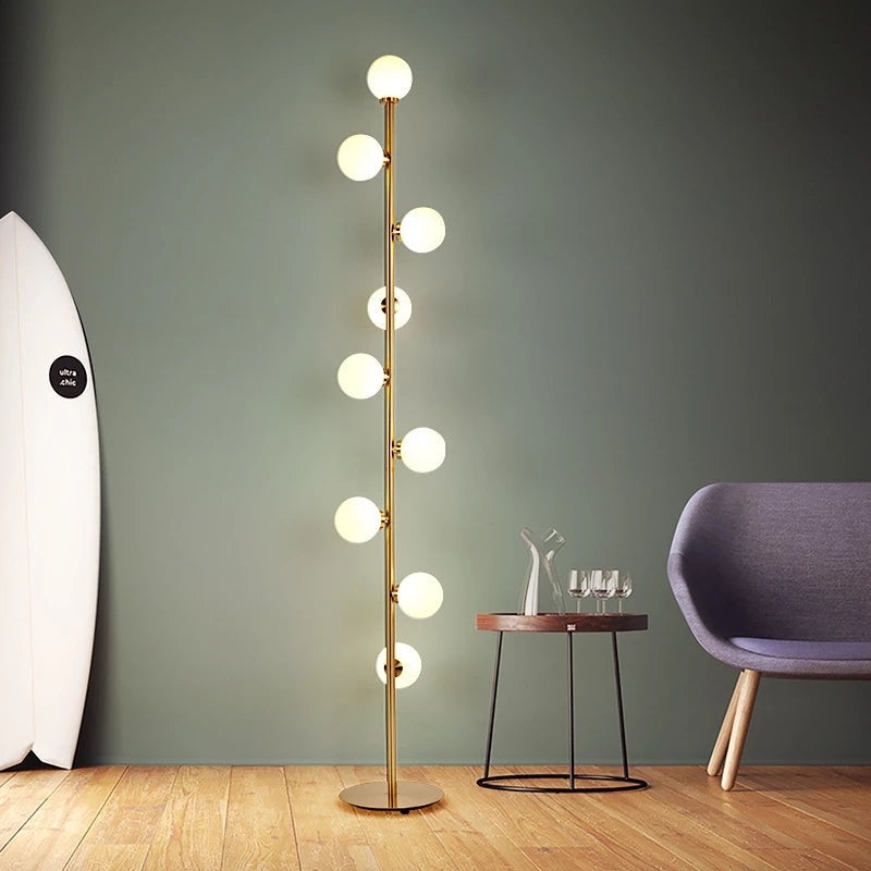 Scandinavische Minimalistische Staande Lamp Met Glazen Bollen En Warm Licht | Restfield