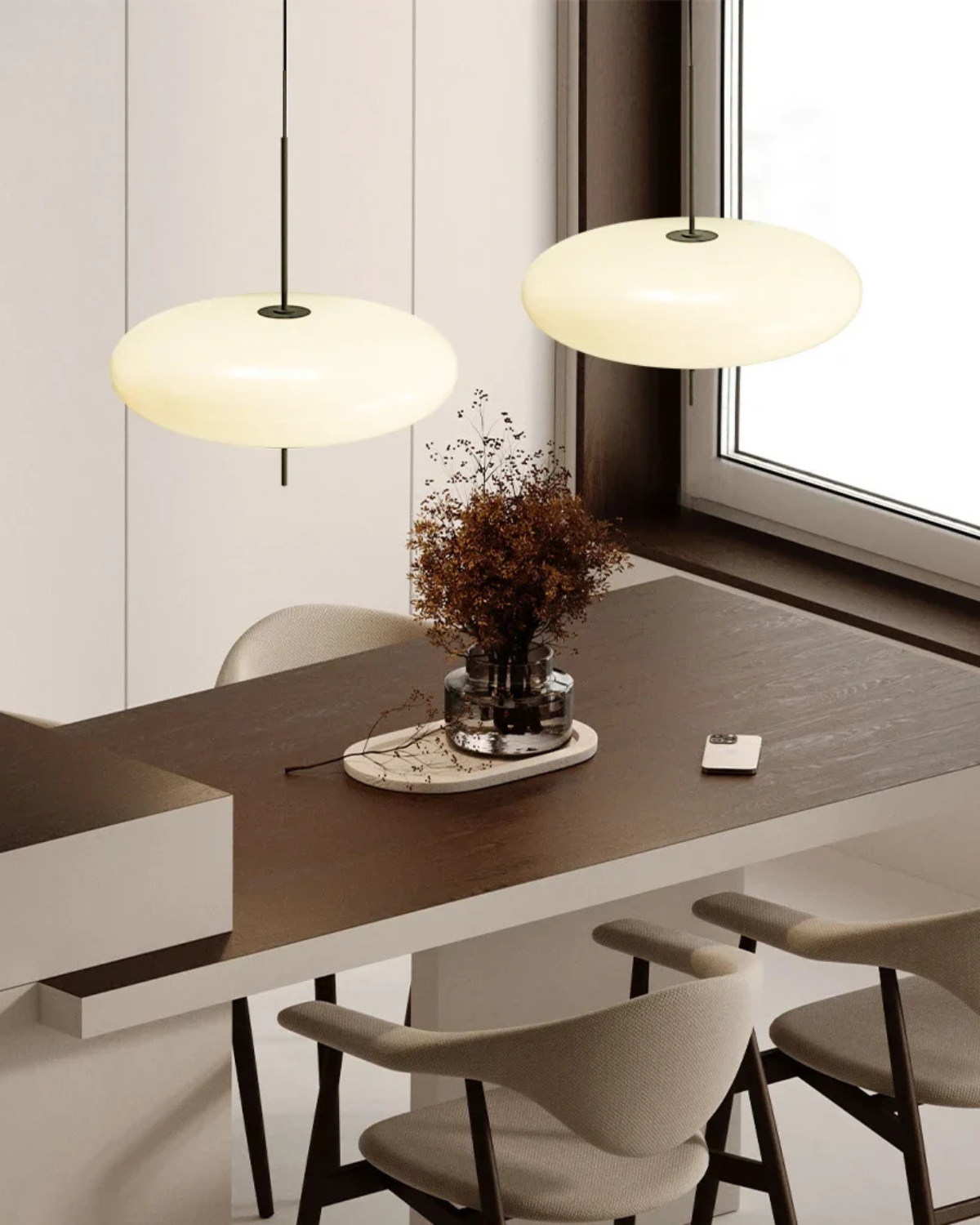 Moderne Hanglamp Met Zwevend Design In Acryl En Metaal Met Warme Diffuse Verlichting | Restfield