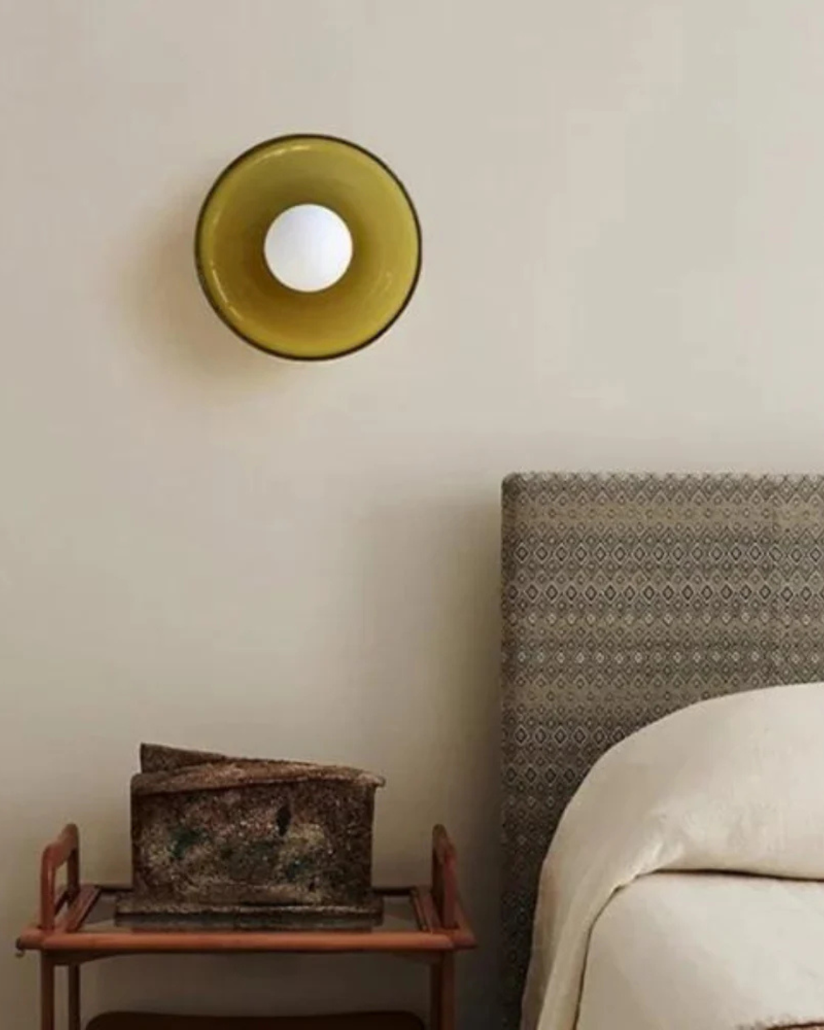 Moderne ronde plafondlamp van glas en ijzer – minimalistische designlamp voor woonkamer en slaapkamer met warme lichtkleur | Restfield