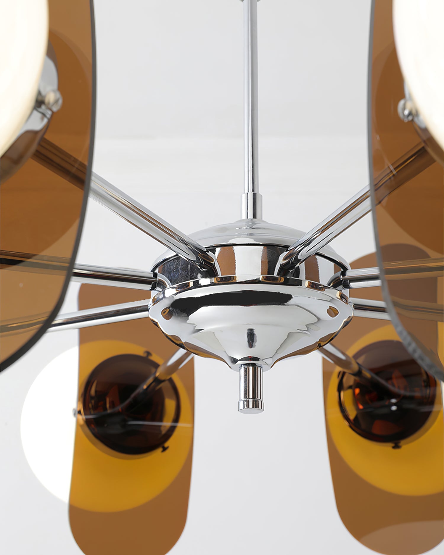 Moderne Sputnik Kroonluchter met Gekleurde Acryl Elementen en Witte Glazen Bollen – Design Hanglamp Meerdere Lichtpunten | Restfield