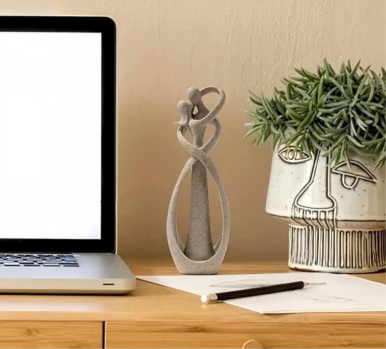 Abstract Liefdesbeeld van Zandsteen – Decoratief Sculptuur voor Interieur | Restfield