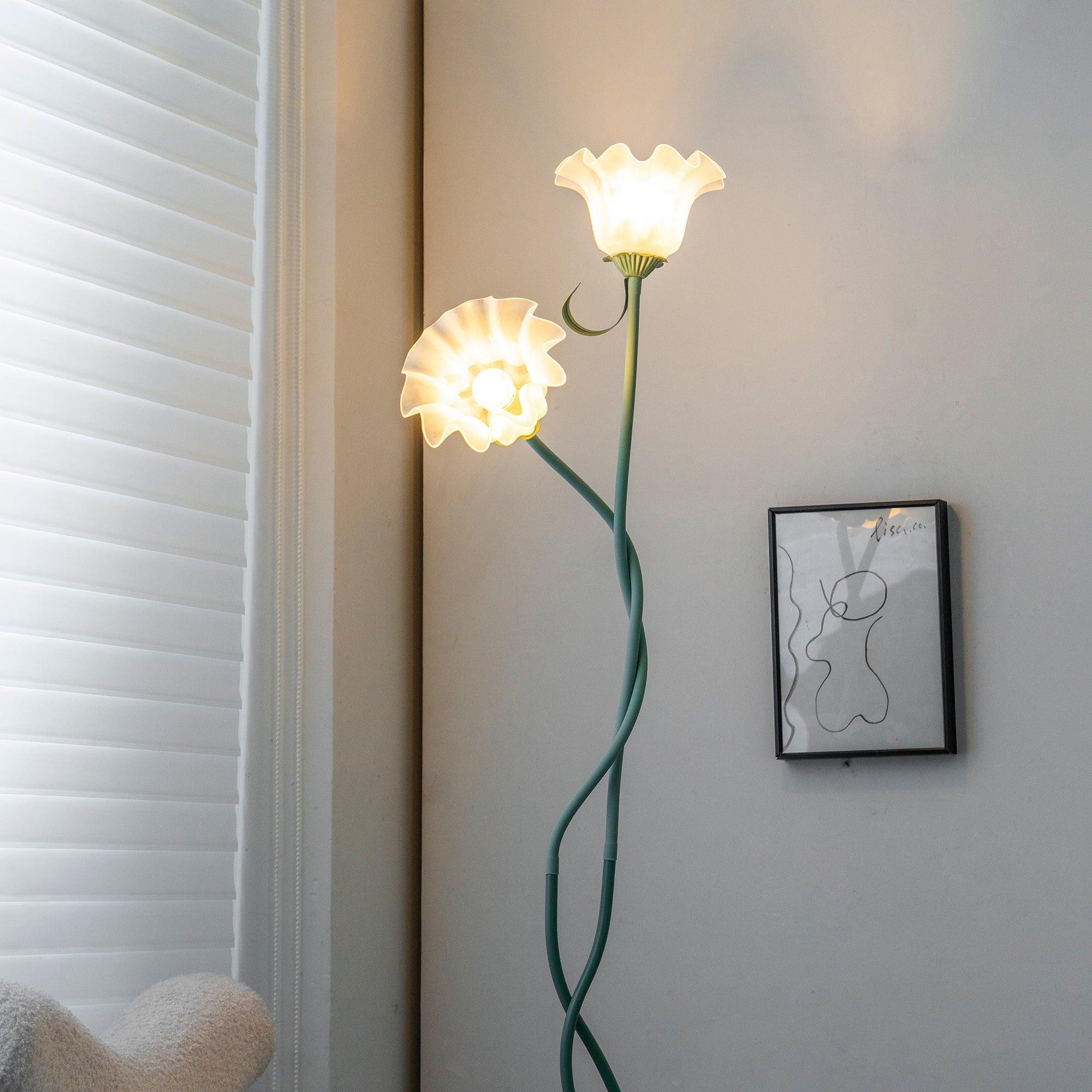 Bloemvormige vloerlamp met sculpturaal design | Restfield