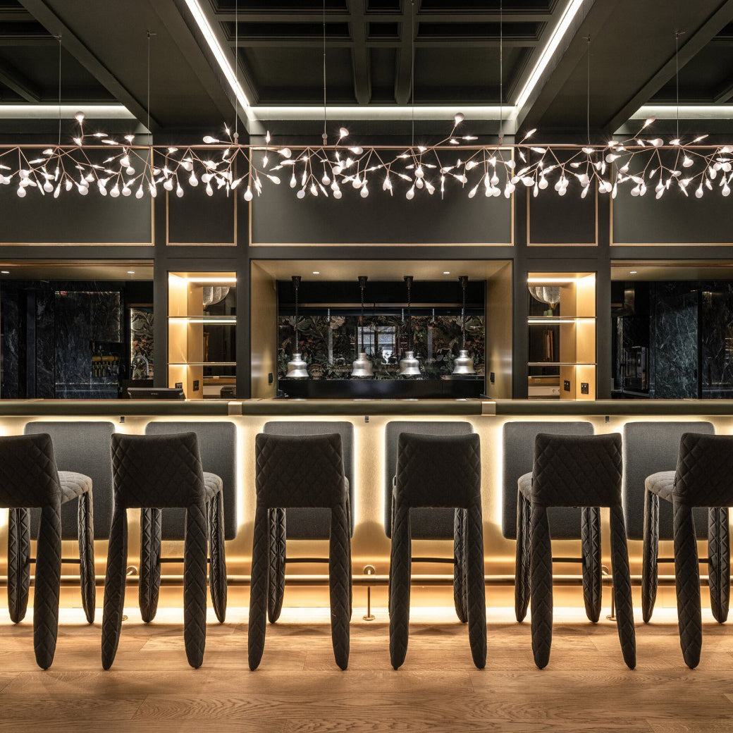 Design Heracleum Kroonluchter met LED Bladeren – Moderne Organische Hanglamp met 30 tot 108 Lichtpunten in Zwart of Roségoud | Restfield