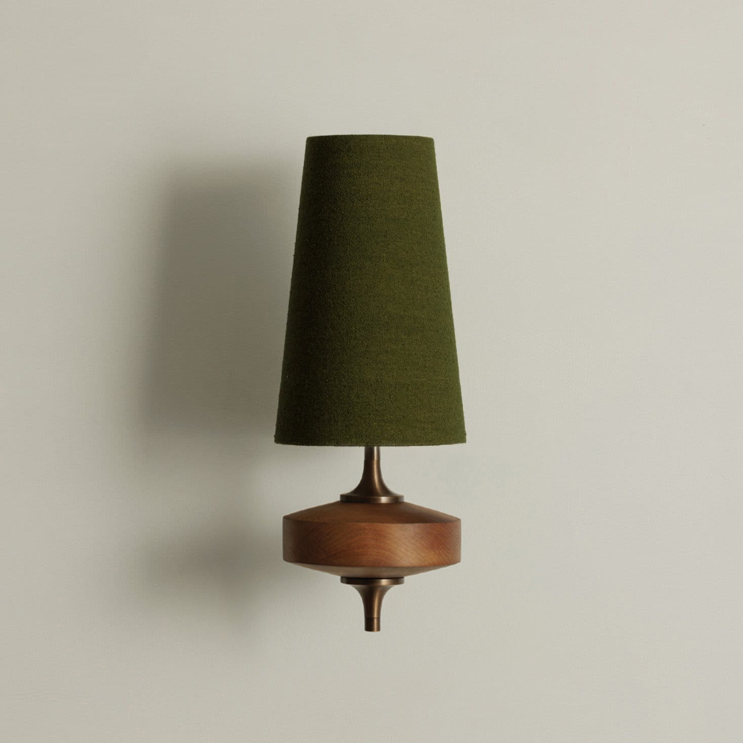 Design Wandlamp Met Houten Details En Stoffen Kap Geïnspireerd Op De Nikau Palm | Restfield