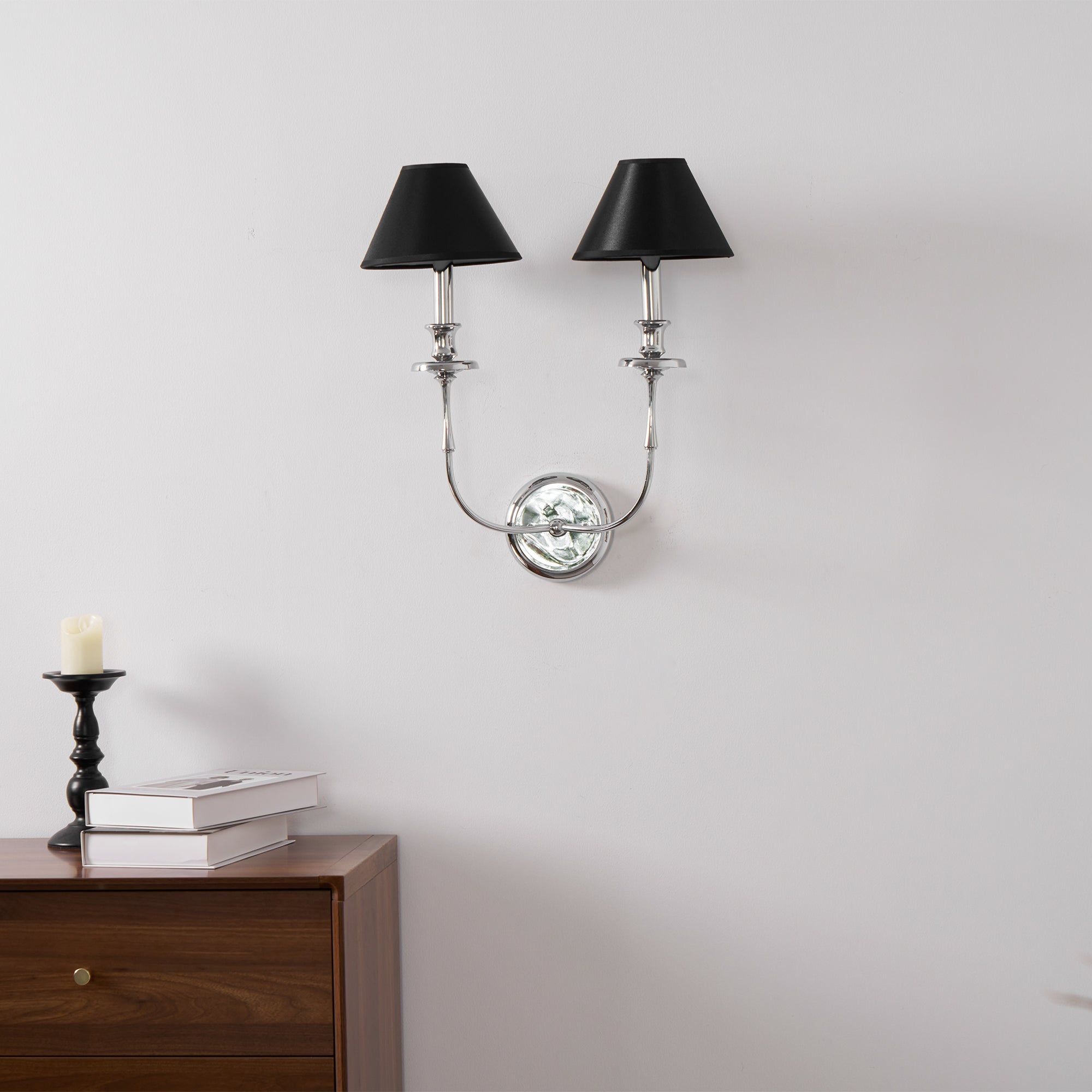 Moderne Wandlamp met Zwarte Stoffen Kap in Messing, Nikkel of Zwart – 1 of 2 Lichtpunten Design Verlichting | Restfield