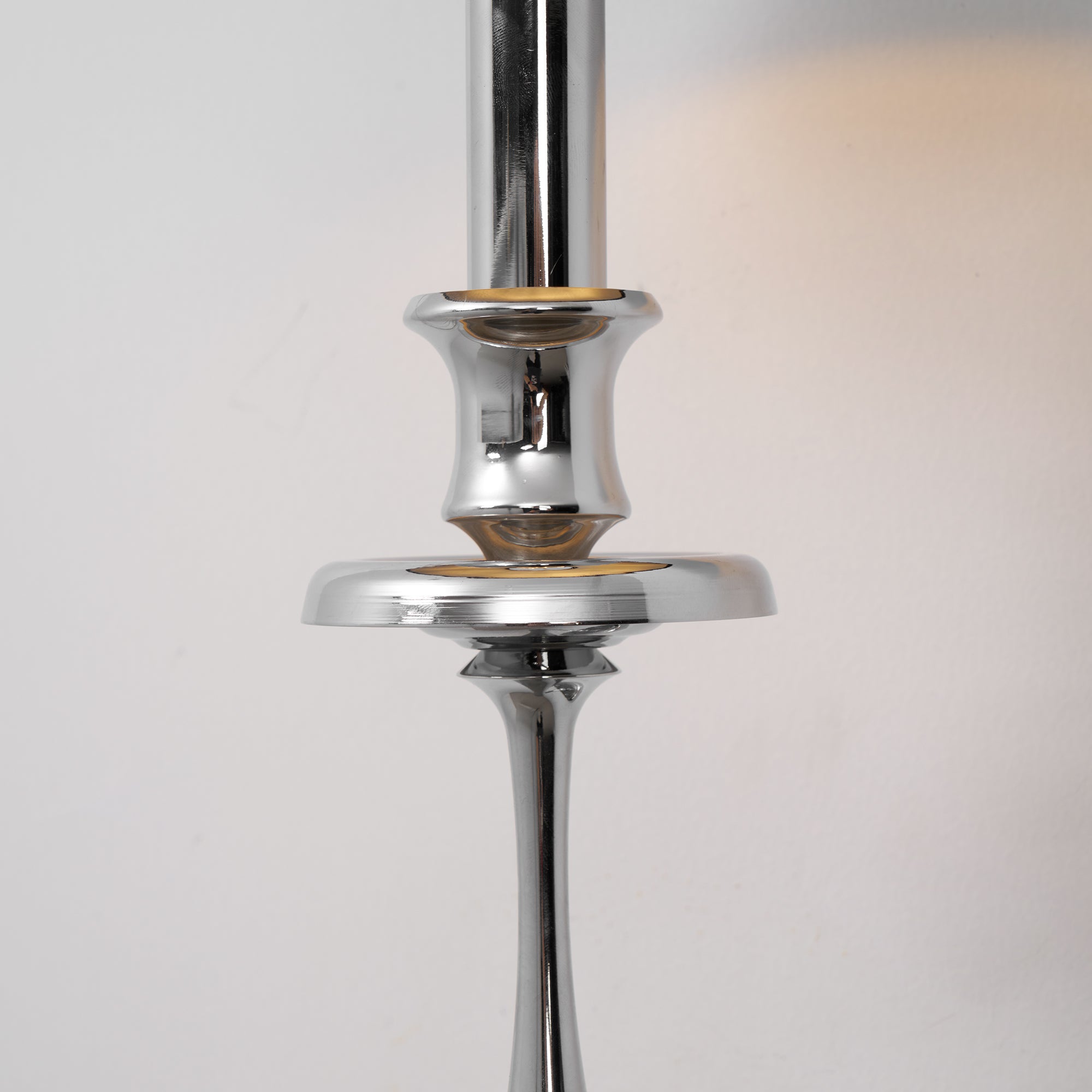 Moderne Wandlamp met Zwarte Stoffen Kap in Messing, Nikkel of Zwart – 1 of 2 Lichtpunten Design Verlichting | Restfield