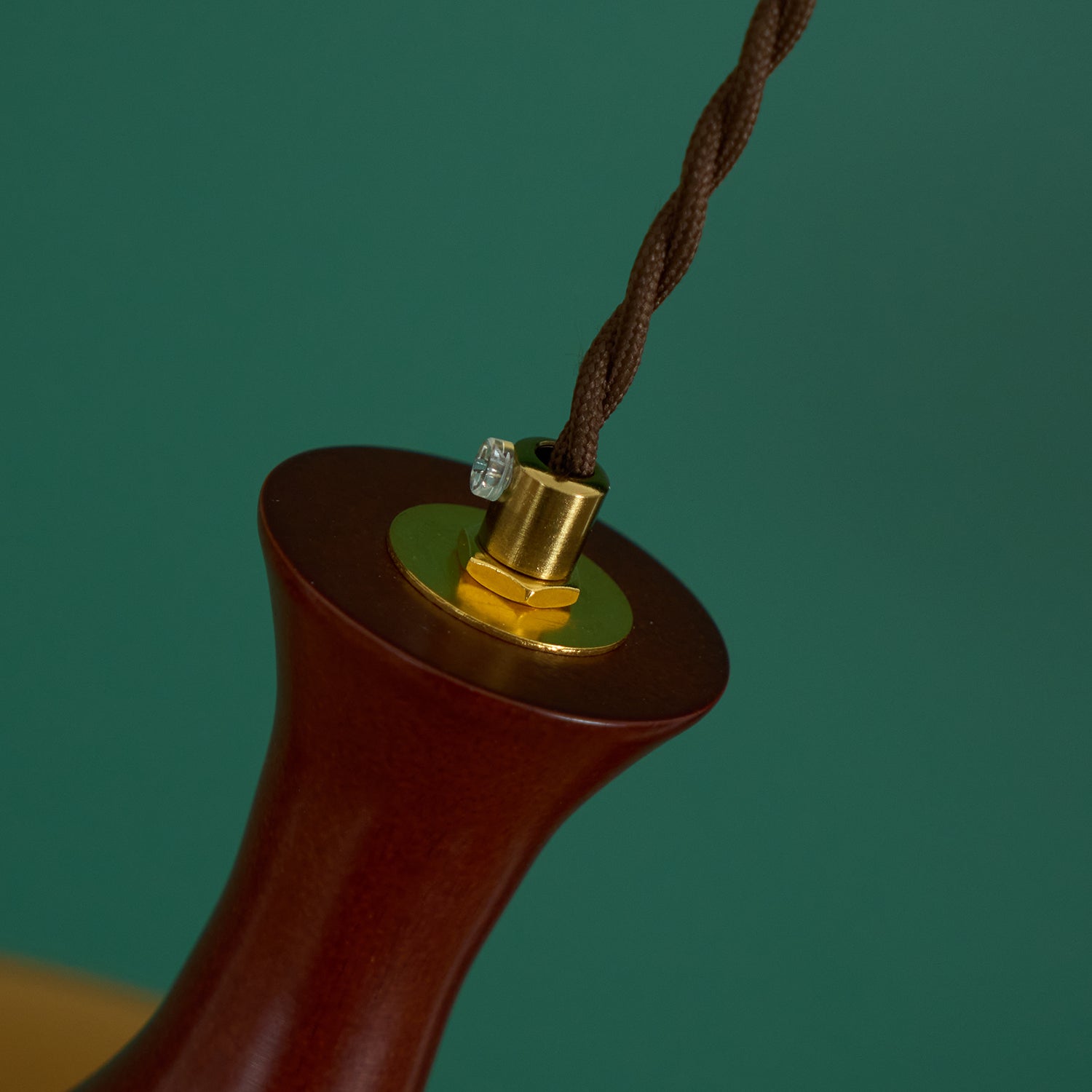 Amber glazen hanglamp – warme sfeerverlichting voor woonkamer en eetkamer | Restfield