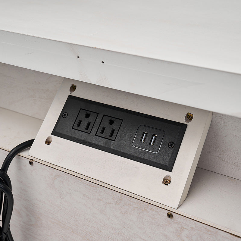 Landelijke Houten Bijzettafel Met 3 Lades En Geïntegreerd Oplaadstation Voor Woonkamer | Restfield