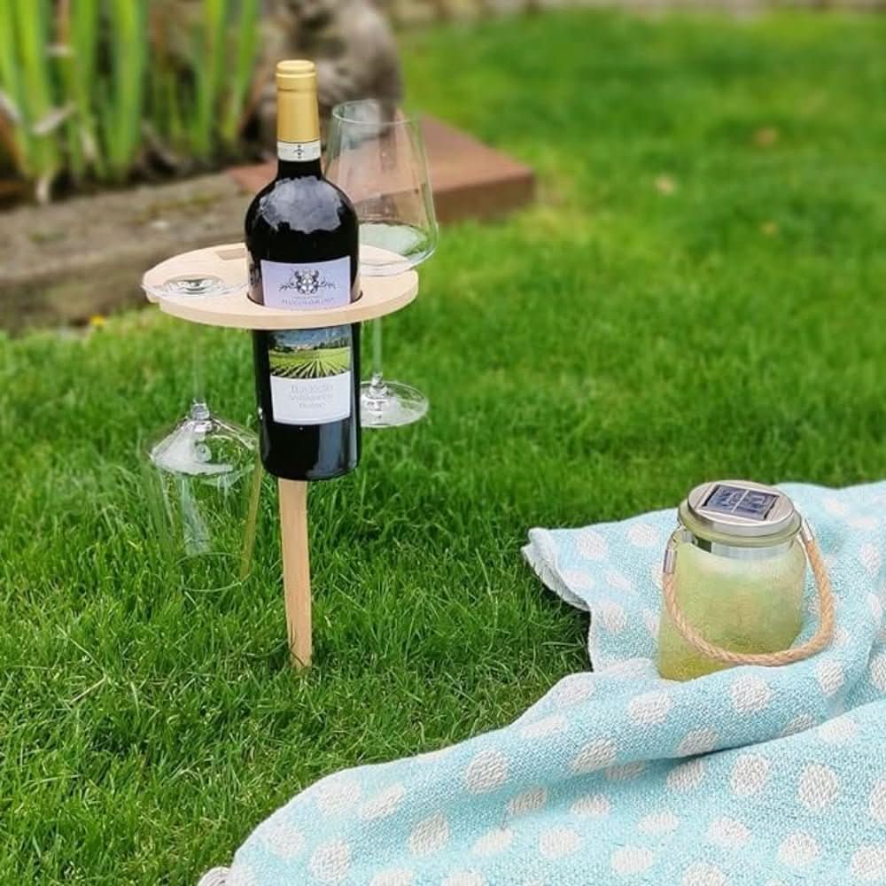 Tragbarer Weintisch für Picknick & Outdoor – Wein und Gläser sicher im Freien