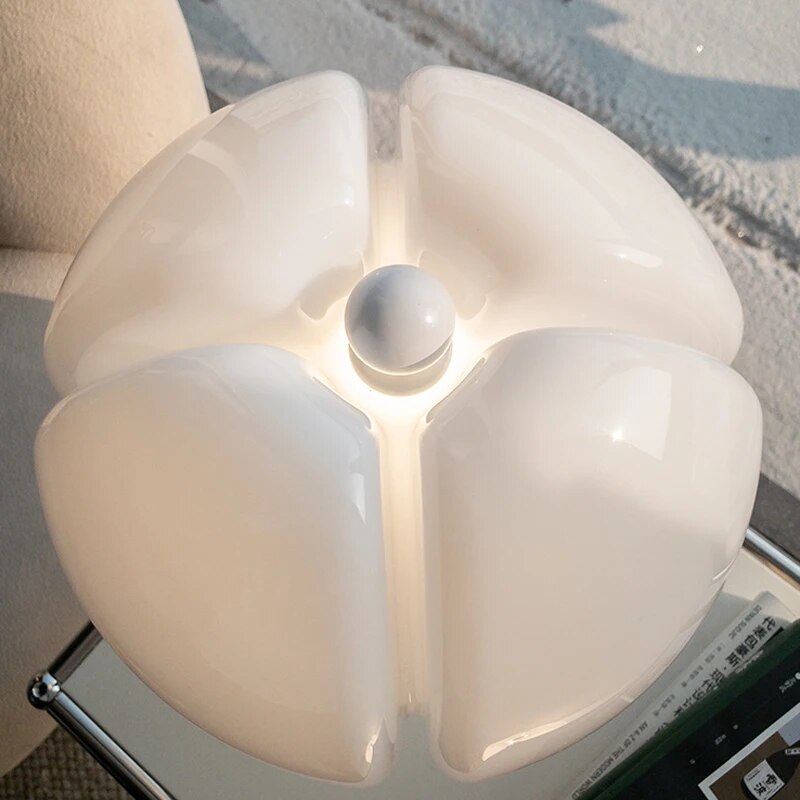 Design Tafellamp in Bloemvorm – Dimbare LED Verlichting voor Woonkamer & Slaapkamer | Restfield