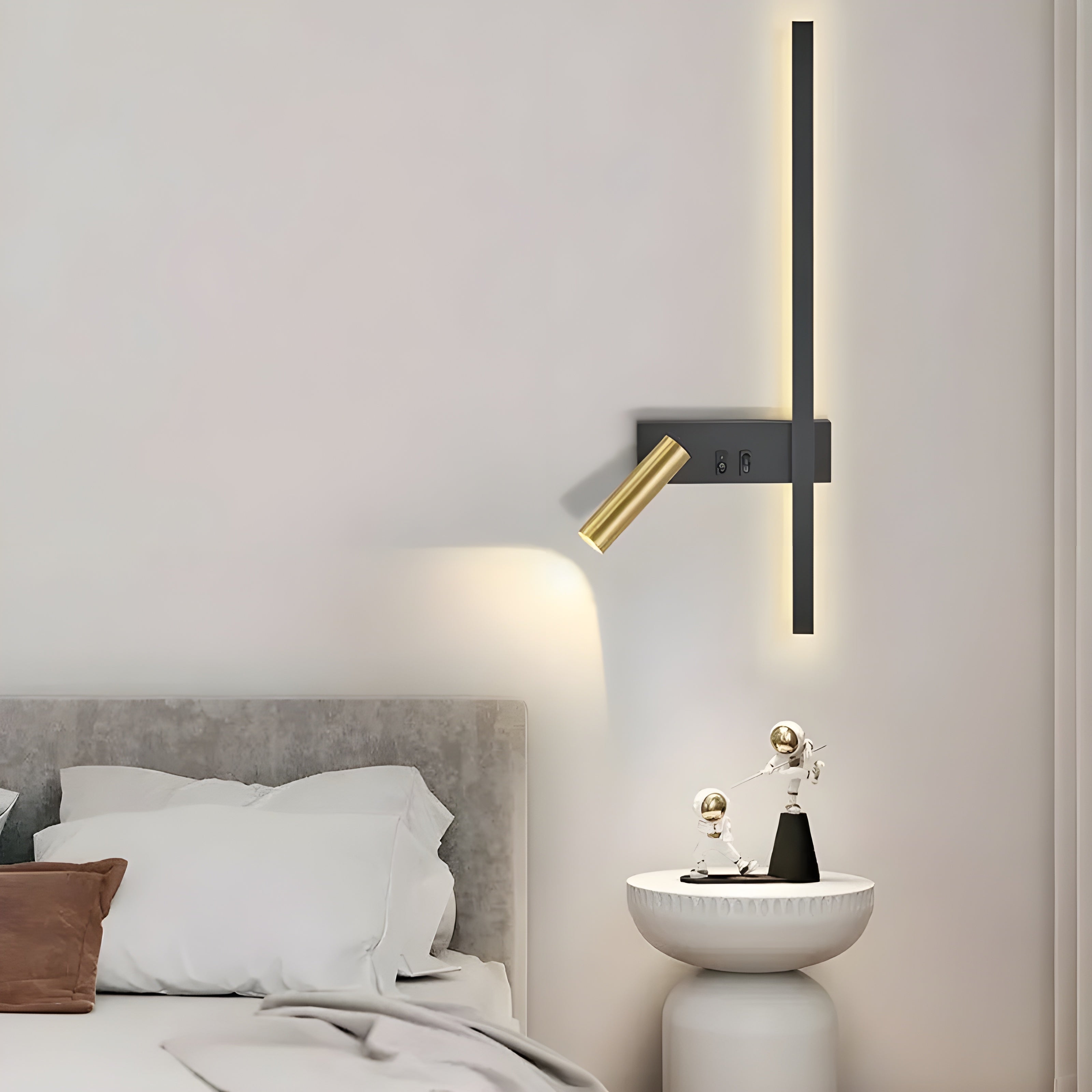 Wandlamp LED Zwart Goud Met Schakelaar Up Down Light | Restfield