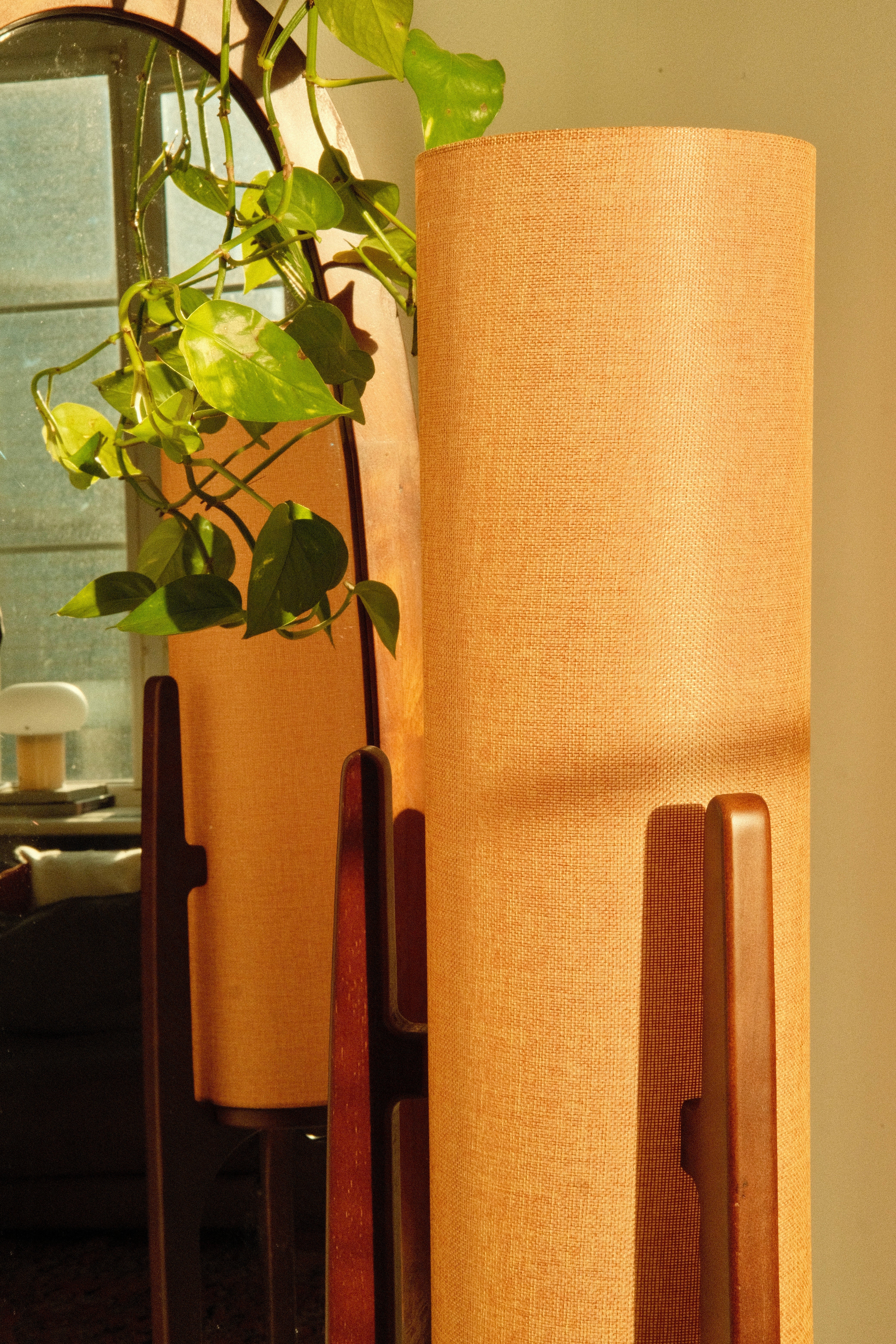 Zen Staande Lamp Met Linnen Kap En Natuurlijk Houten Frame | Restfield