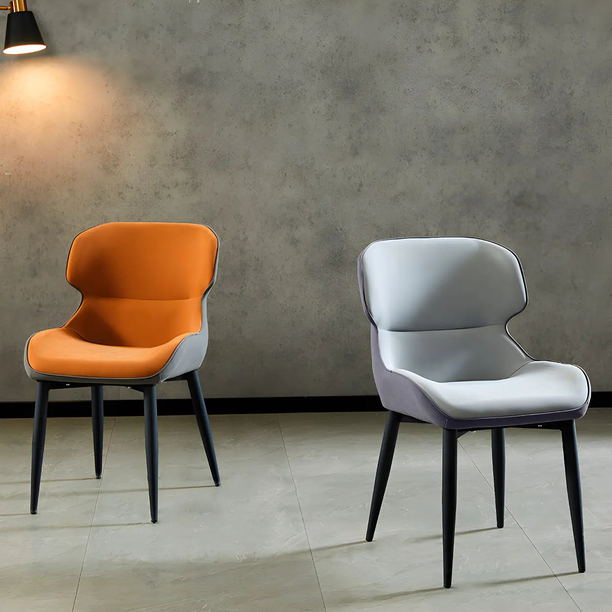 Moderne Leren Wingback Eetkamerstoel met Zwart Metalen Poten – Scandinavische Design Stoel voor Eetkamer of Kantoor | Restfield