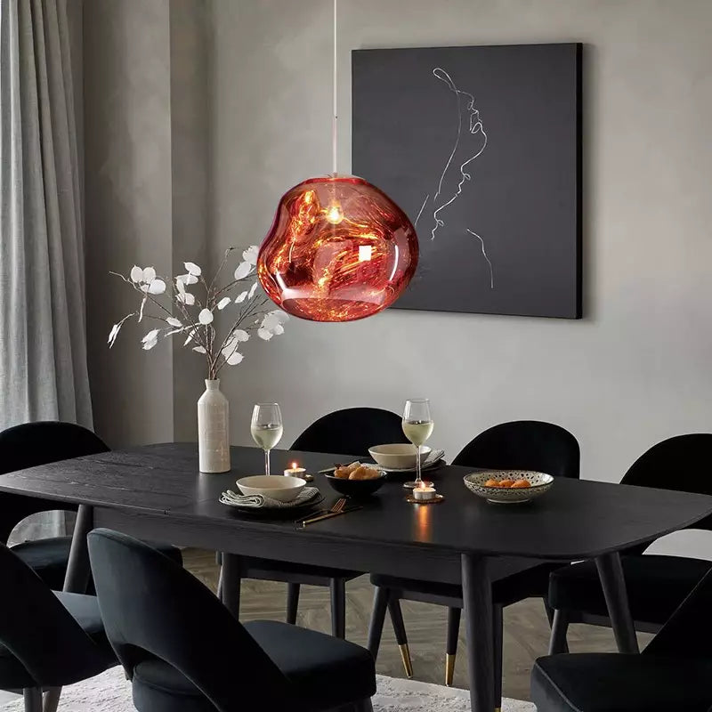 Artistieke Smeltende Hanglamp Met Warm Licht En Sculpturale Vorm Voor Moderne Interieurs | Restfield