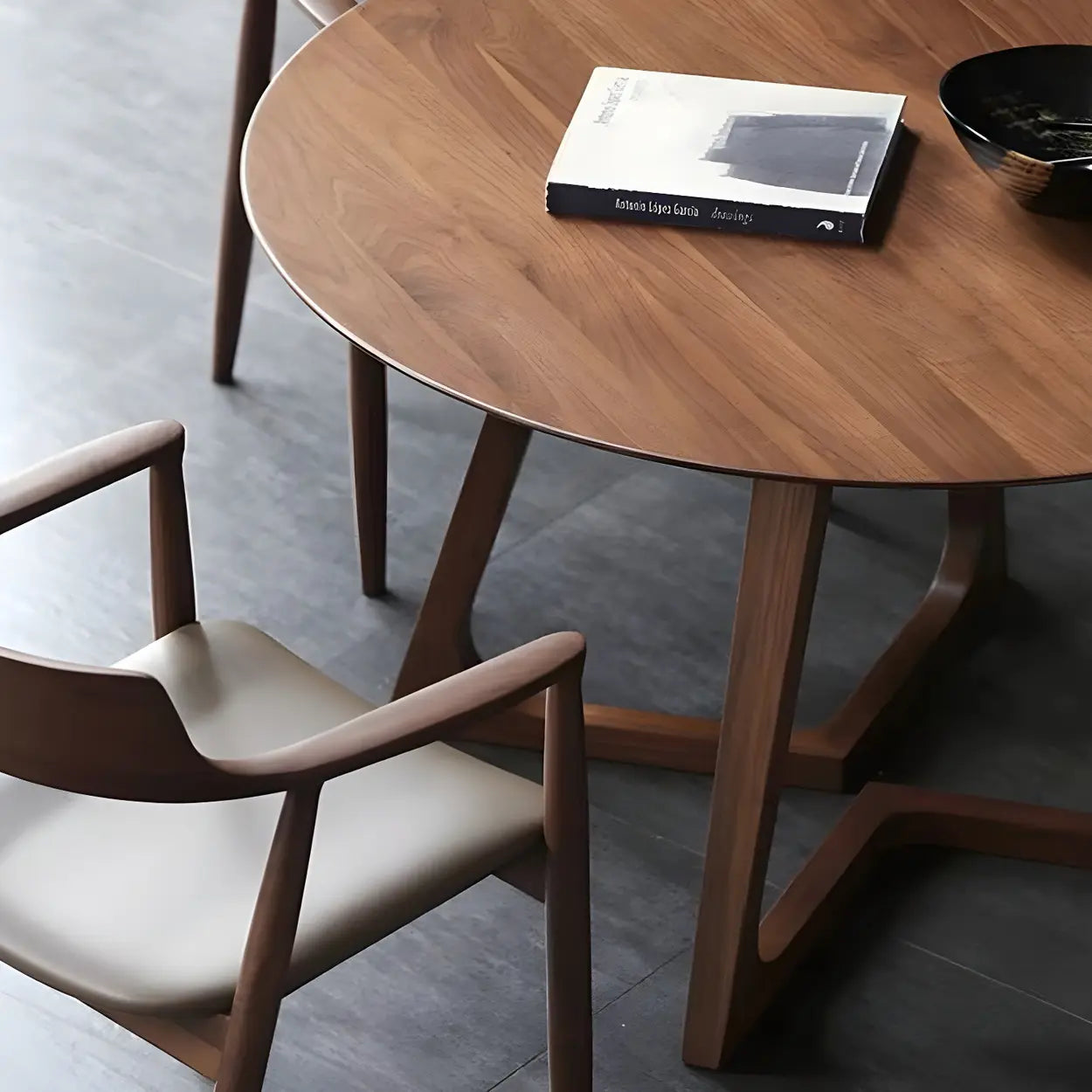 Ronde Houten Eettafel met Interlock Onderstel – Moderne Kleine Dining Tafel in Walnoot of Naturel | Restfield