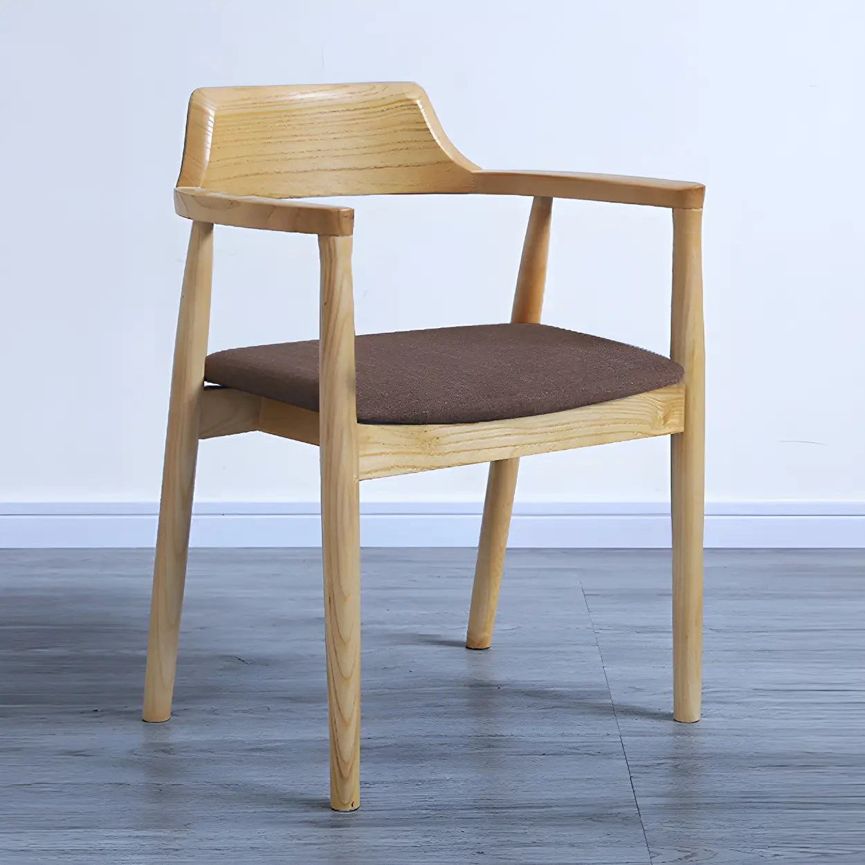 Traditionele Houten Eetkamerstoel met Armleuningen en Open Rugleuning – Massief Hout in Espresso, Walnoot of Naturel | Restfield