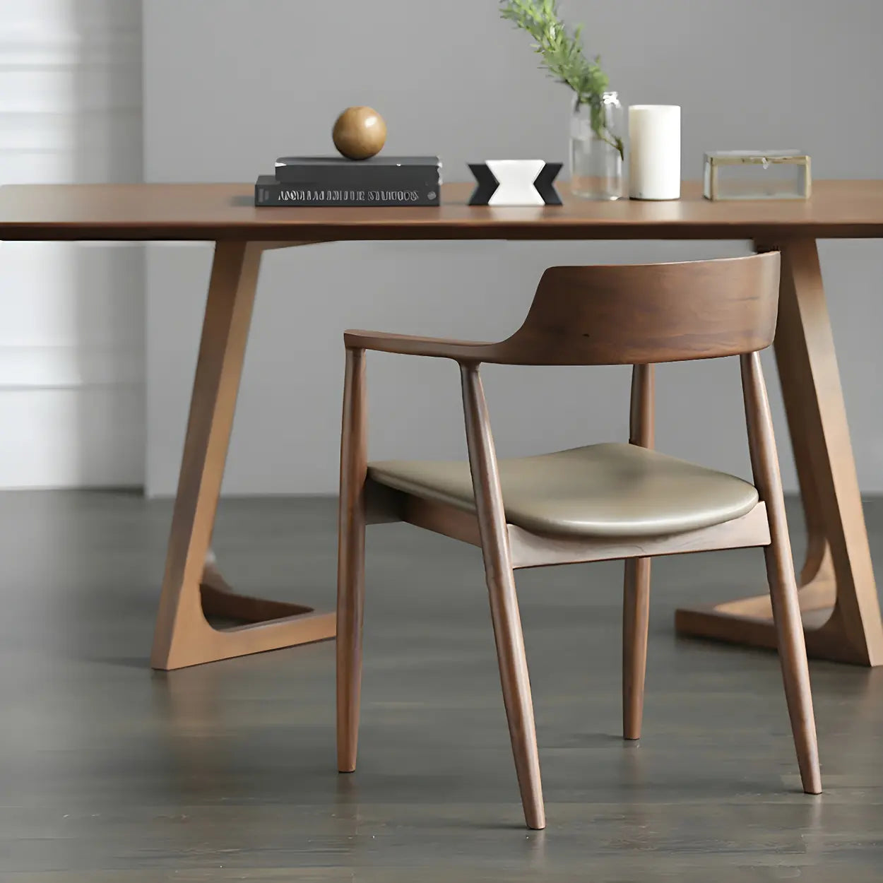 Traditionele Houten Eetkamerstoel met Armleuningen en Open Rugleuning – Massief Hout in Espresso, Walnoot of Naturel | Restfield