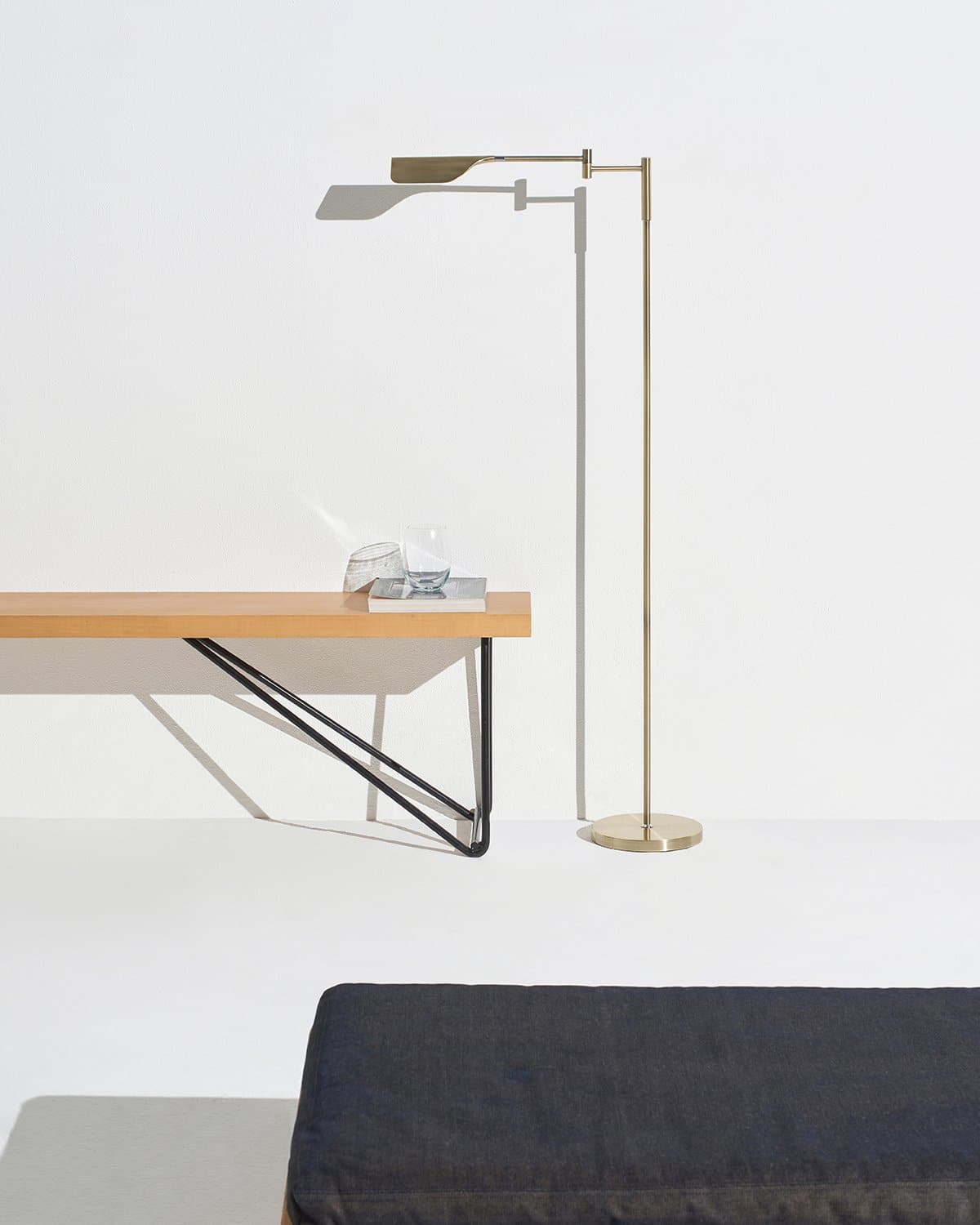 Vloerlamp LED Blad Design Minimalistisch 135cm Dimbaar Metaal | Restfield