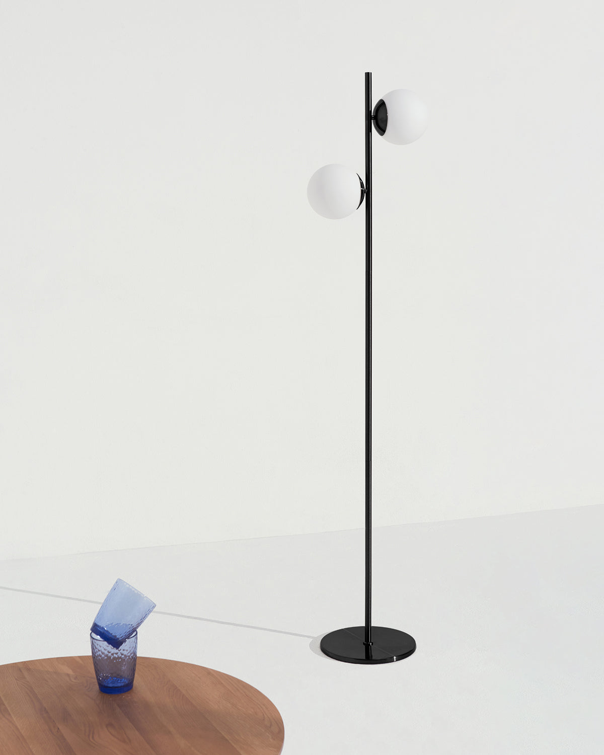 Vloerlamp Met 2 Glazen Bollen LED 165cm Modern Zwart | Restfield
