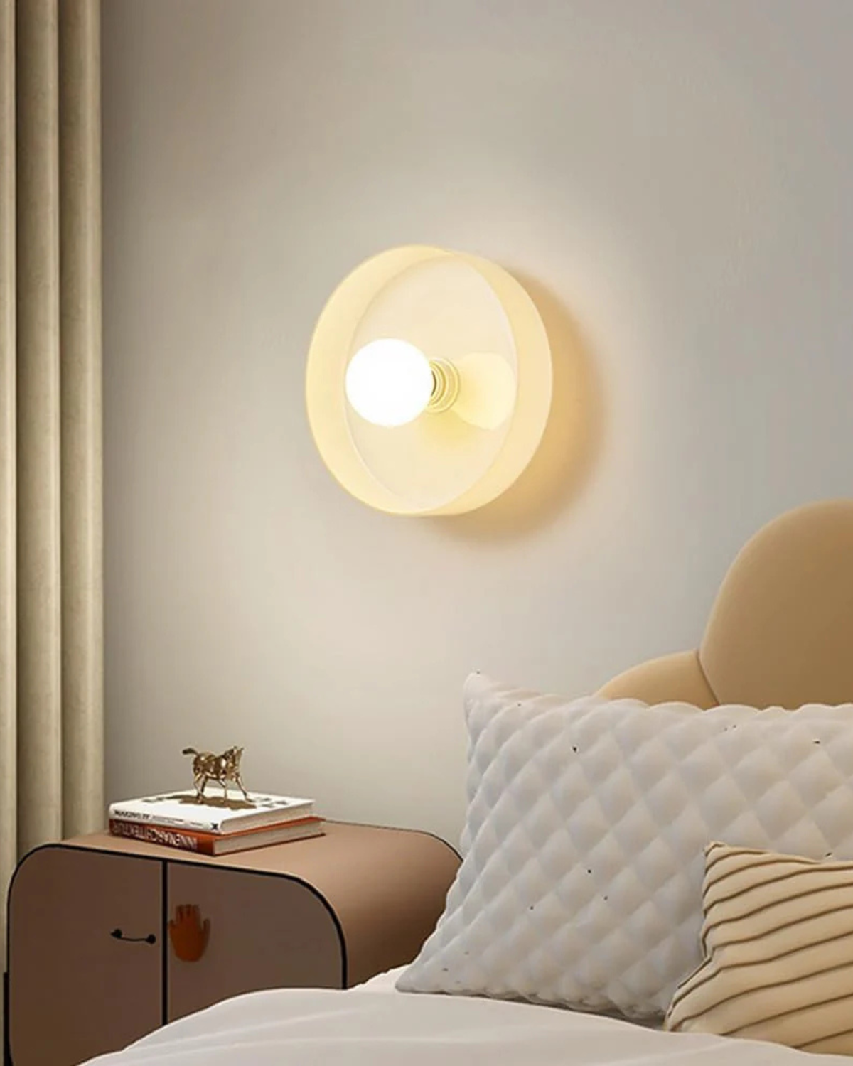 Moderne ronde plafondlamp van glas en ijzer – minimalistische designlamp voor woonkamer en slaapkamer met warme lichtkleur | Restfield