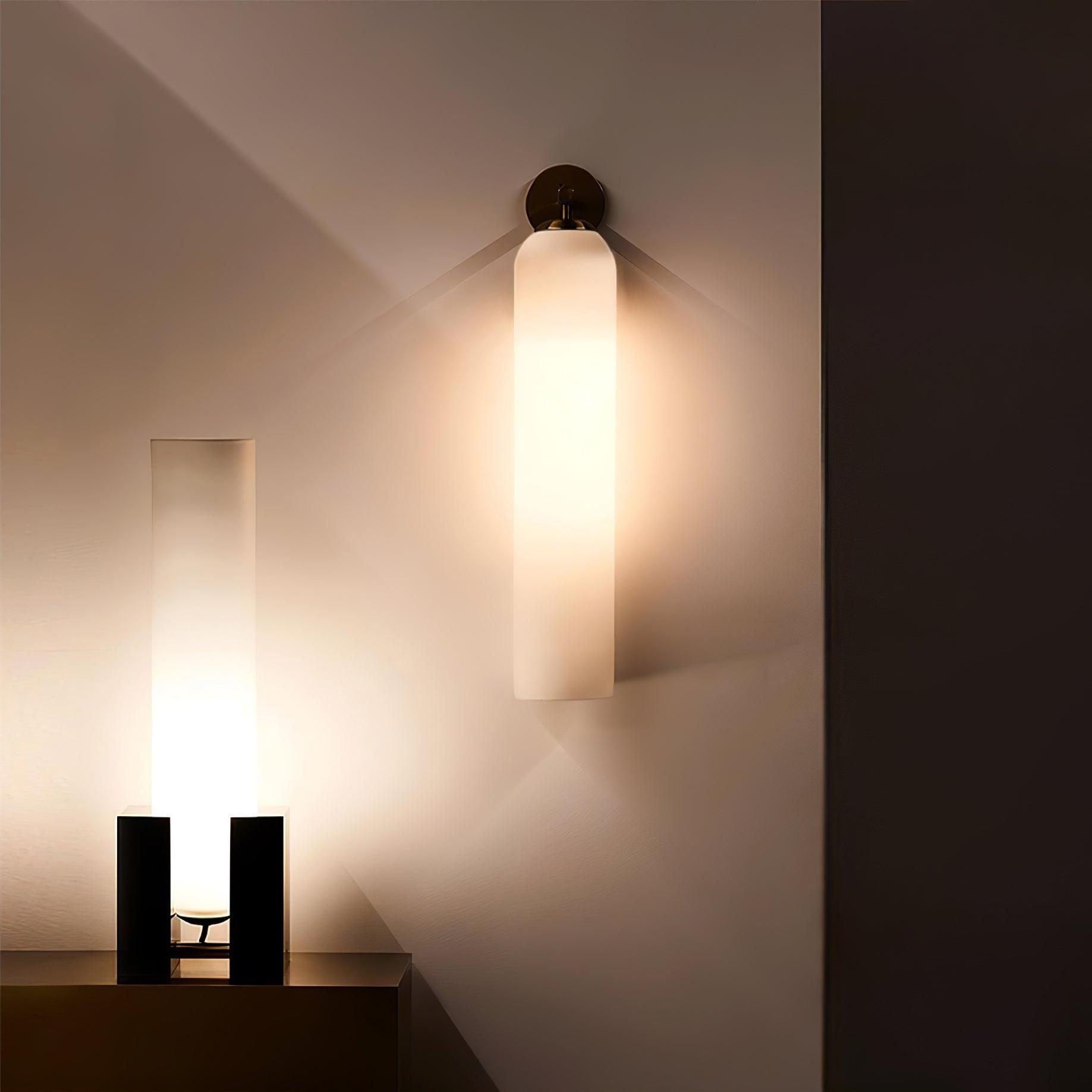 Glazen wandlamp met cilindervorm – elegante wandverlichting voor binnen | Restfield