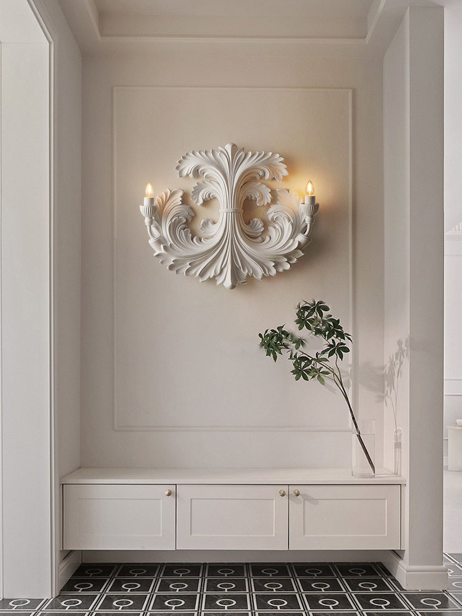 Klassieke Barok Wandlamp Met Florale Gipsdetails En Dubbele Lichtbron Voor Sfeervolle Binnenverlichting | Restfield