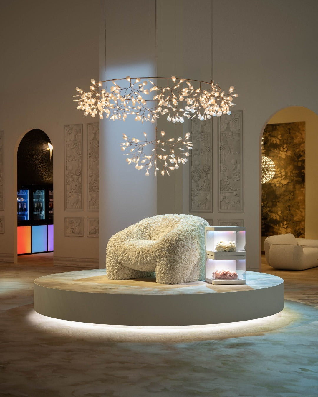 Design Heracleum Kroonluchter met LED Bladeren – Moderne Organische Hanglamp met 30 tot 108 Lichtpunten in Zwart of Roségoud | Restfield