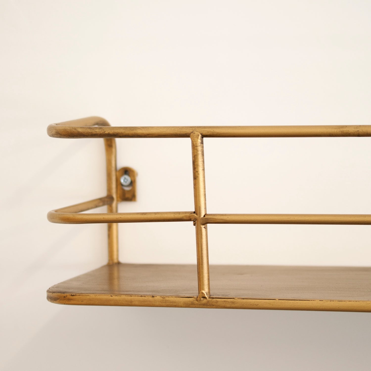 Wandplank Industrieel Metaal Messing Goud 55cm Draadframe Wandrek Woonkamer Modern