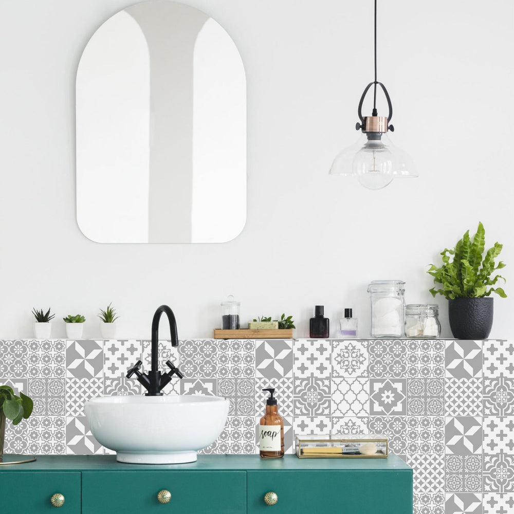 Zelfklevende Portugese tegelstickers met kleurrijk mandala patroon voor keuken en badkamer wanddecoratie set van 24 stuks | Restfield