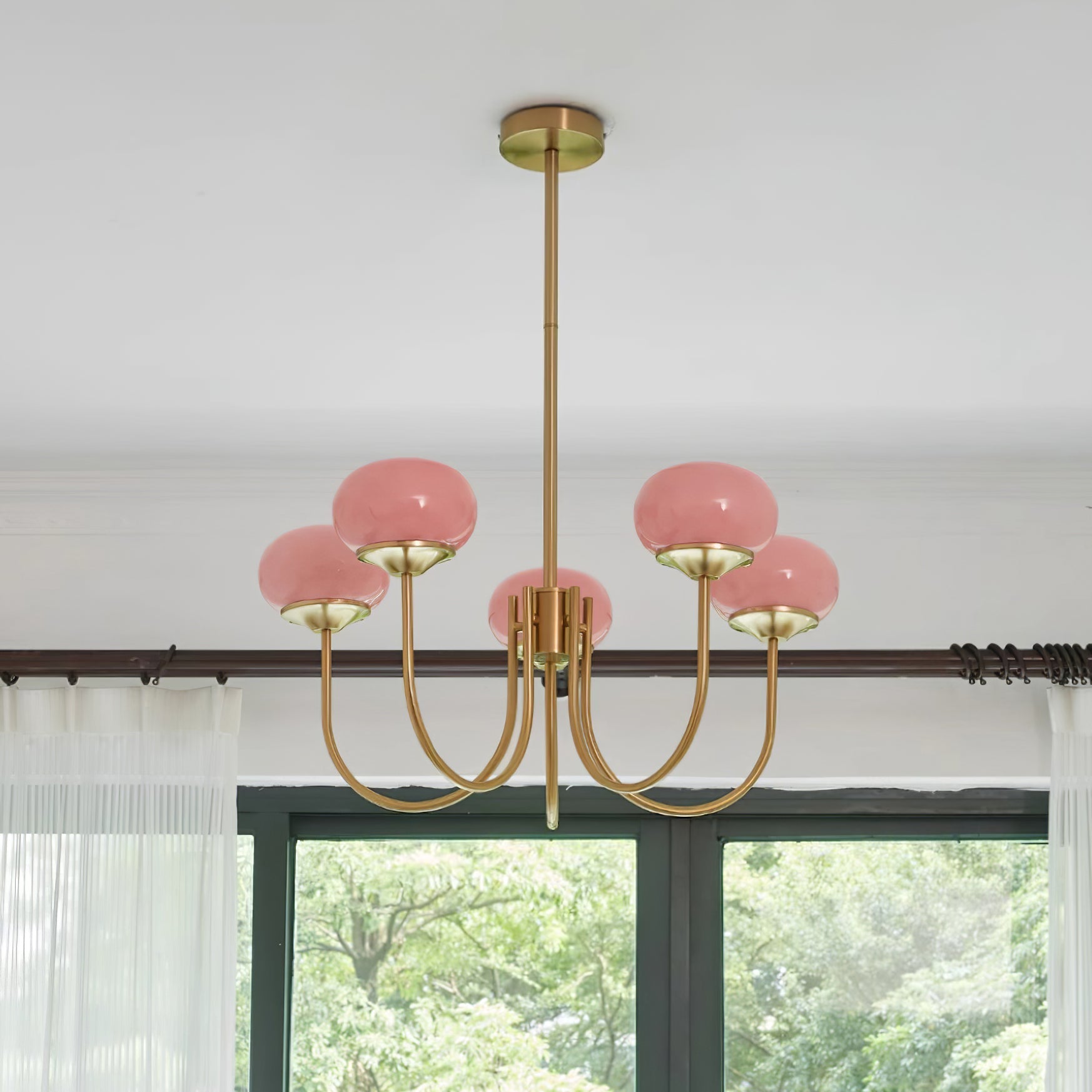 Glazen Kroonluchter Met Roze Witte Of Creme Bollen En Gouden Of Chromen Frame Moderne Design Kroonluchter Met 3 Of 5 Lichtpunten Voor Woonkamer En Eetkamer | Restfield