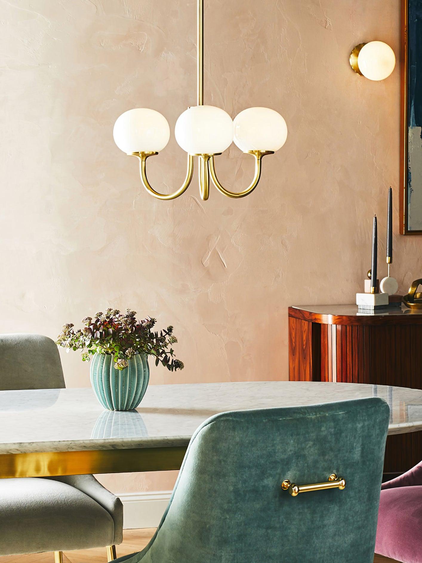Glazen Kroonluchter Met Roze Witte Of Creme Bollen En Gouden Of Chromen Frame Moderne Design Kroonluchter Met 3 Of 5 Lichtpunten Voor Woonkamer En Eetkamer | Restfield
