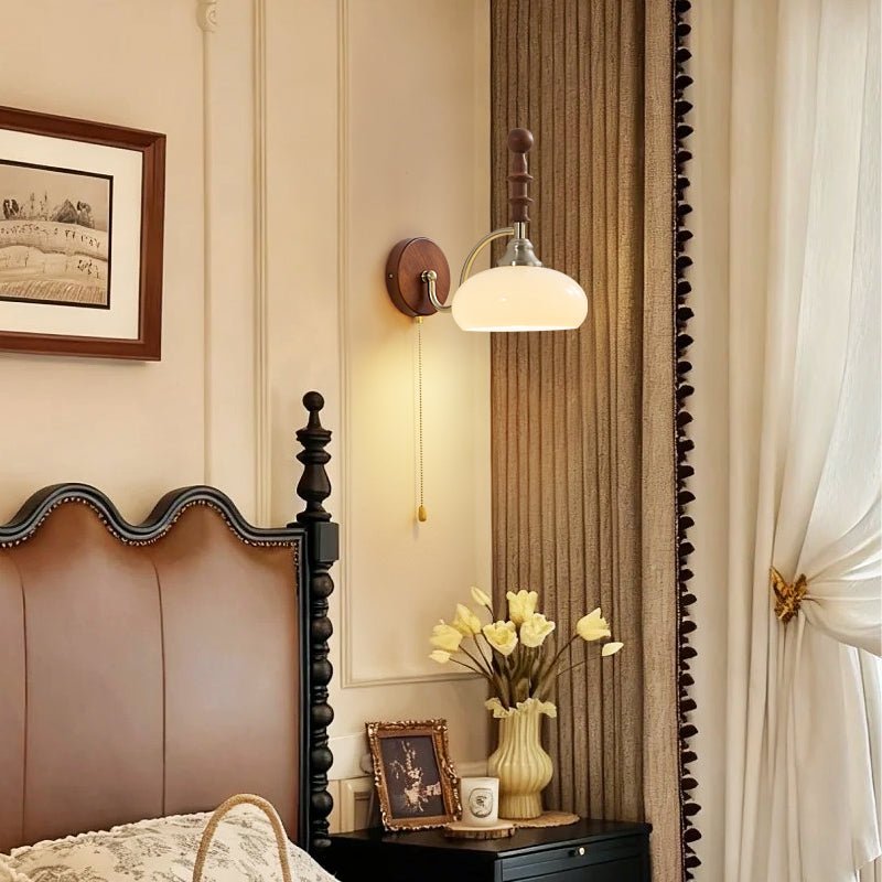 Vintage Wandlamp Met Trekkoord, Walnoot Houten Wandplaat En Opaalglazen Kap | Restfield