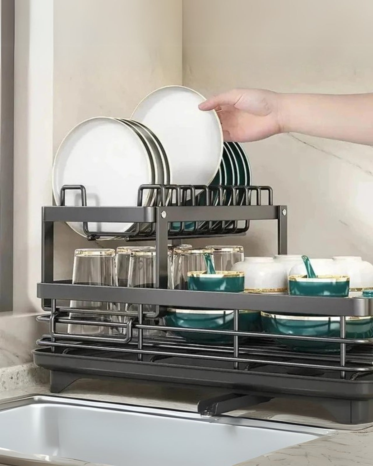 Modern afdruiprek van carbon staal met 360° draaibare afvoer – luxe keukendroogrek met meerdere niveaus | Restfield