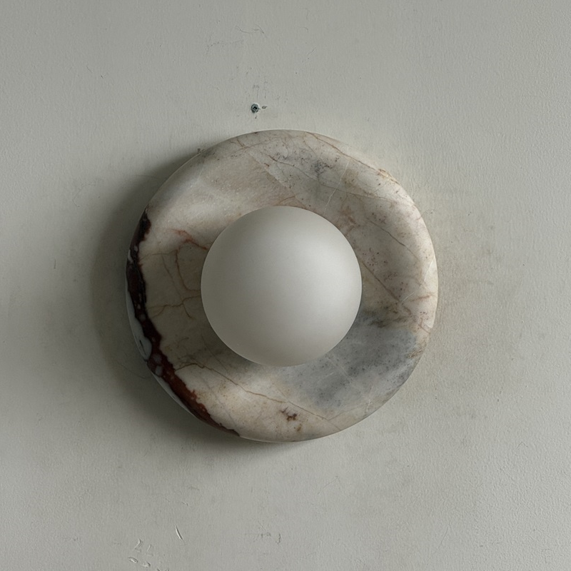 Ronde Design Wandlamp Met Marmeren Achterplaat En Glazen Bol Voor Hal En Slaapkamer | Restfield