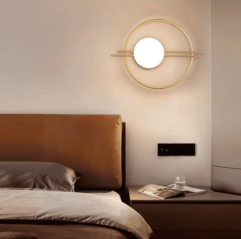 Wandlamp Bol Glas Industrieel Aluminium Zwart Goud 58cm | Restfield