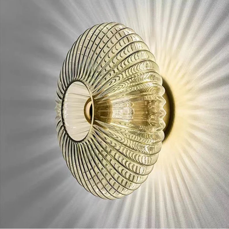 Applique Murale Ronde en Verre Cannelé Design Coquillage Or Ambre Salon | Restfield