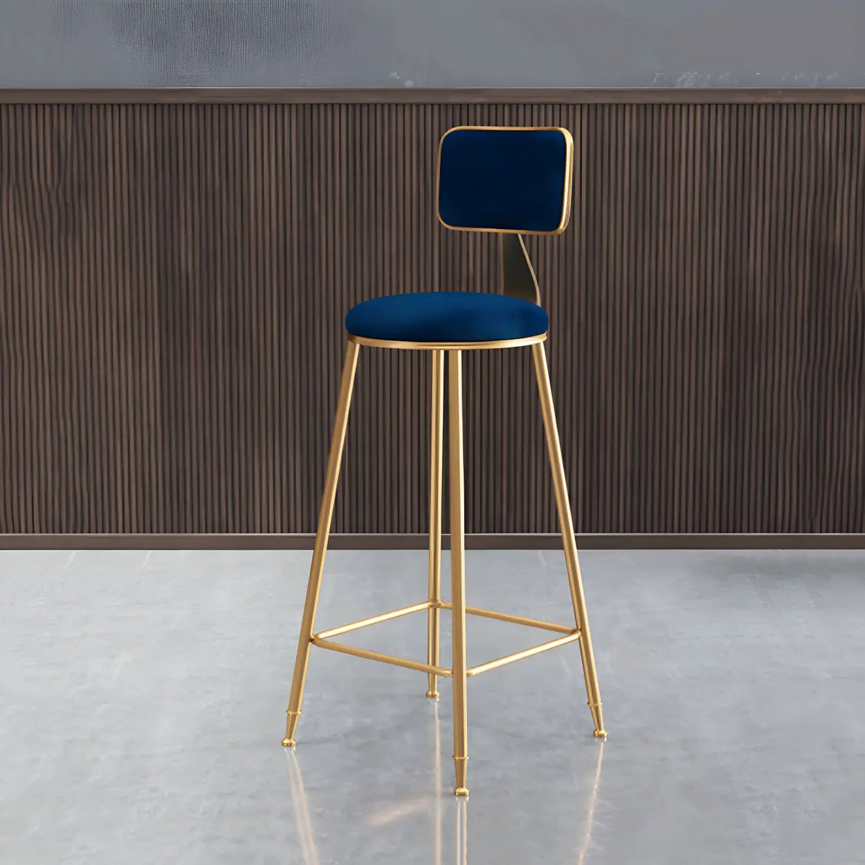 Luxe Velvet Barkruk met Rugleuning en Goudkleurig Metalen Onderstel – Moderne Glam Barstoel voor Keukeneiland en Thuisbar | Restfield