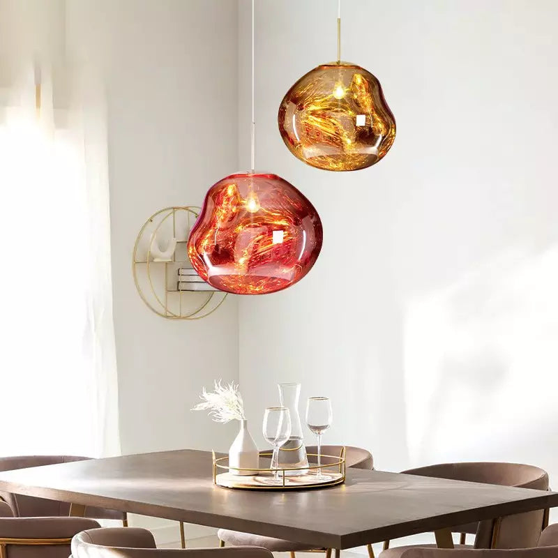 Artistieke Smeltende Hanglamp Met Warm Licht En Sculpturale Vorm Voor Moderne Interieurs | Restfield