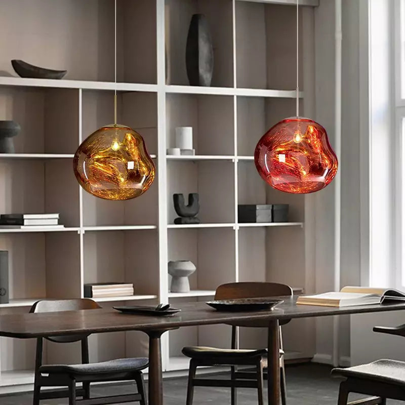Artistieke Smeltende Hanglamp Met Warm Licht En Sculpturale Vorm Voor Moderne Interieurs | Restfield