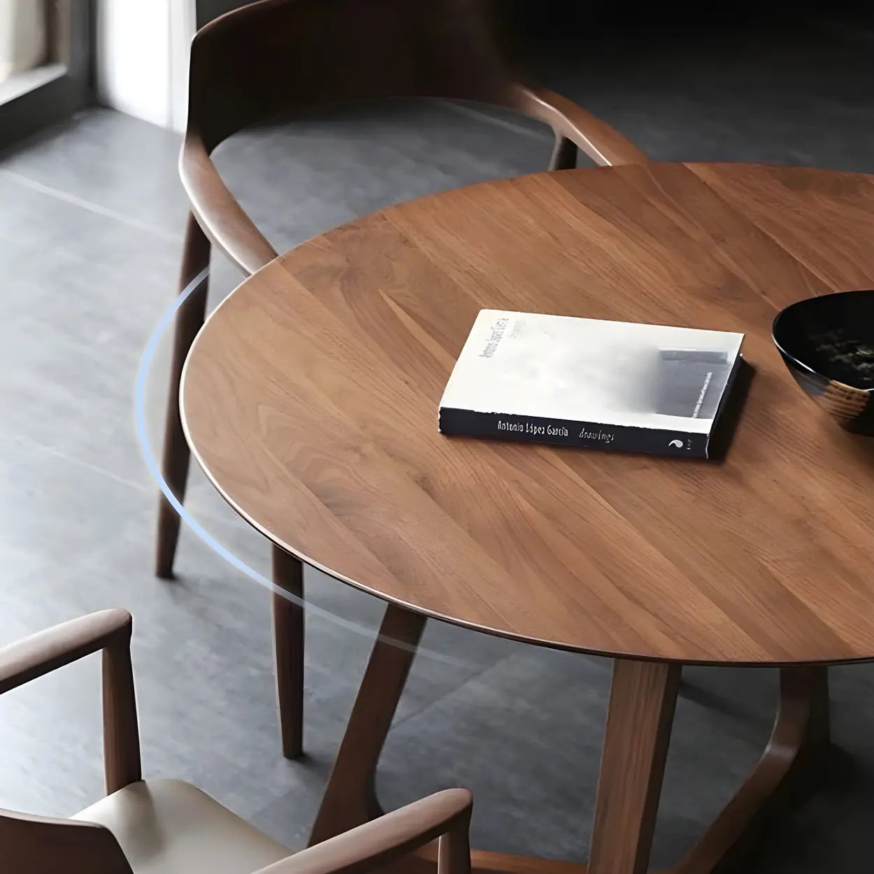 Ronde Houten Eettafel met Interlock Onderstel – Moderne Kleine Dining Tafel in Walnoot of Naturel | Restfield