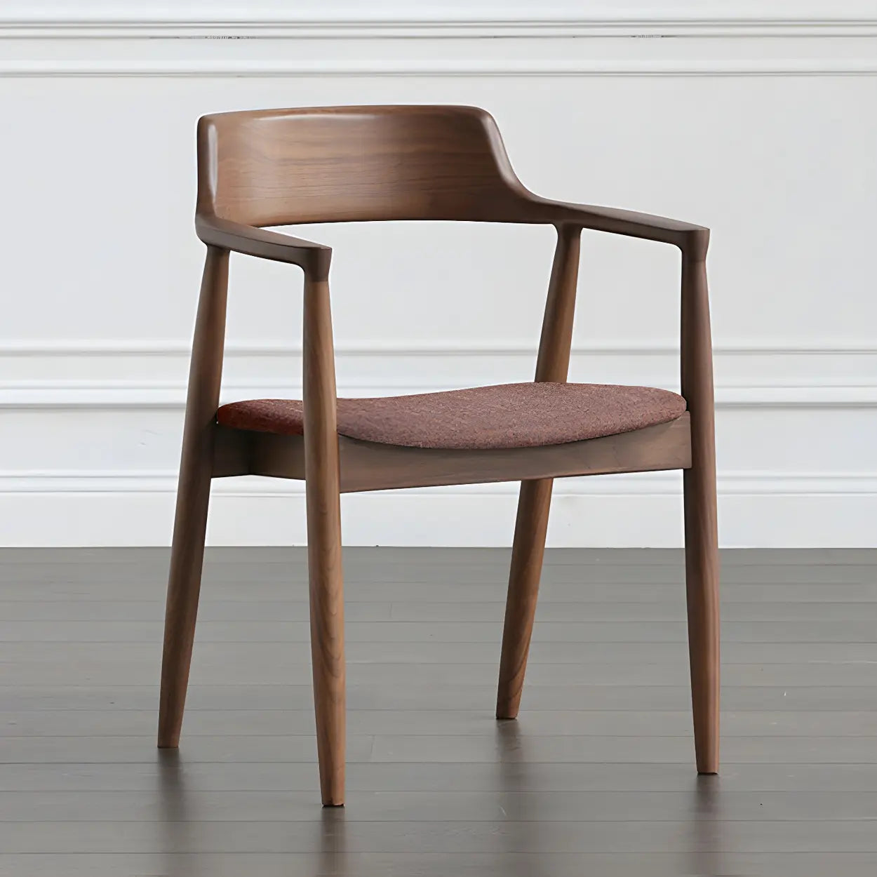 Traditionele Houten Eetkamerstoel met Armleuningen en Open Rugleuning – Massief Hout in Espresso, Walnoot of Naturel | Restfield